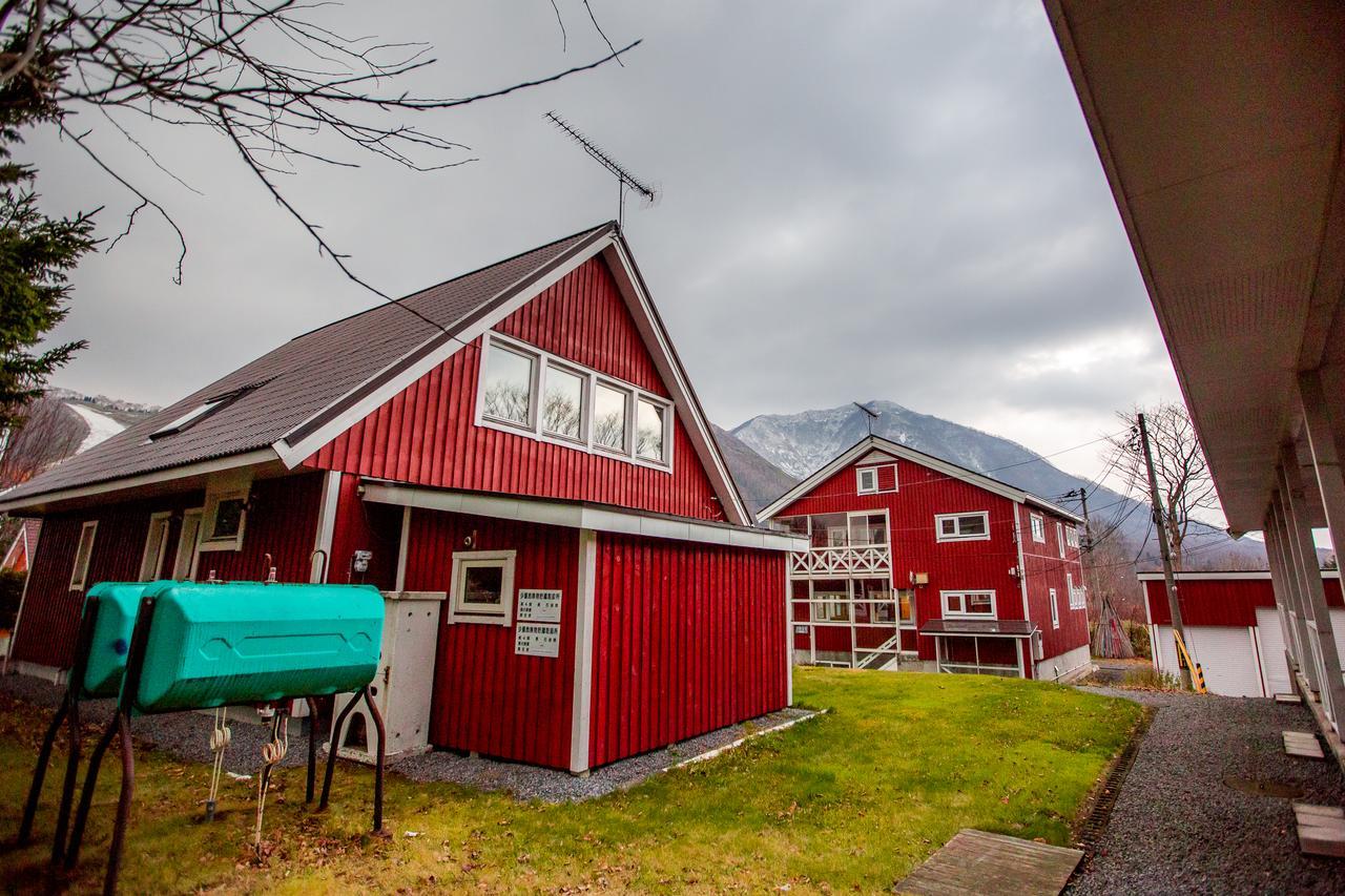 Rusutsu Lodges Pension Lilla Huset Niseko Eksteriør bilde